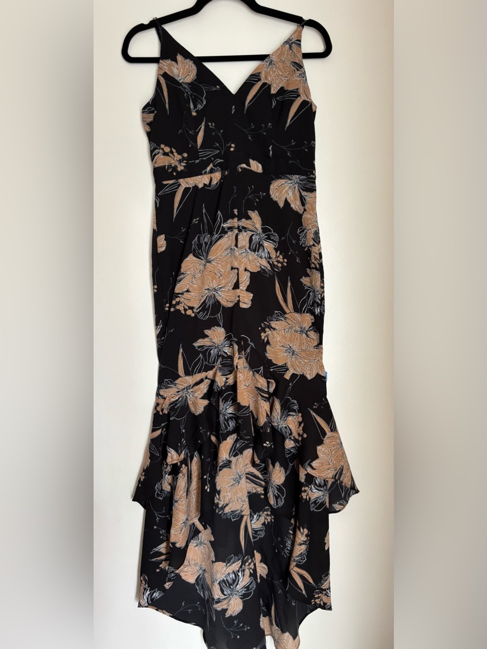 Lulu's Black Maxi dress with Tan Floral Print